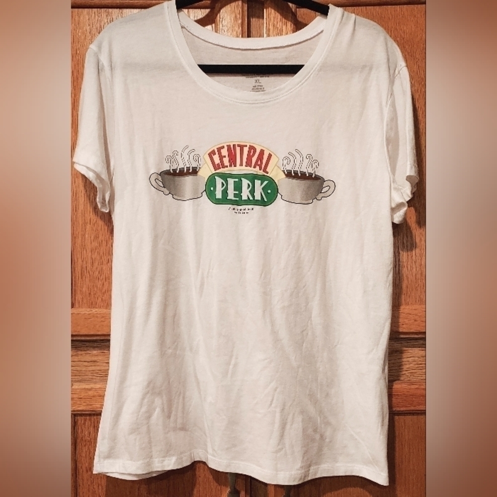 nwot - Friends the TV show | Love Tribe women's white short sleeve T- shirt XL